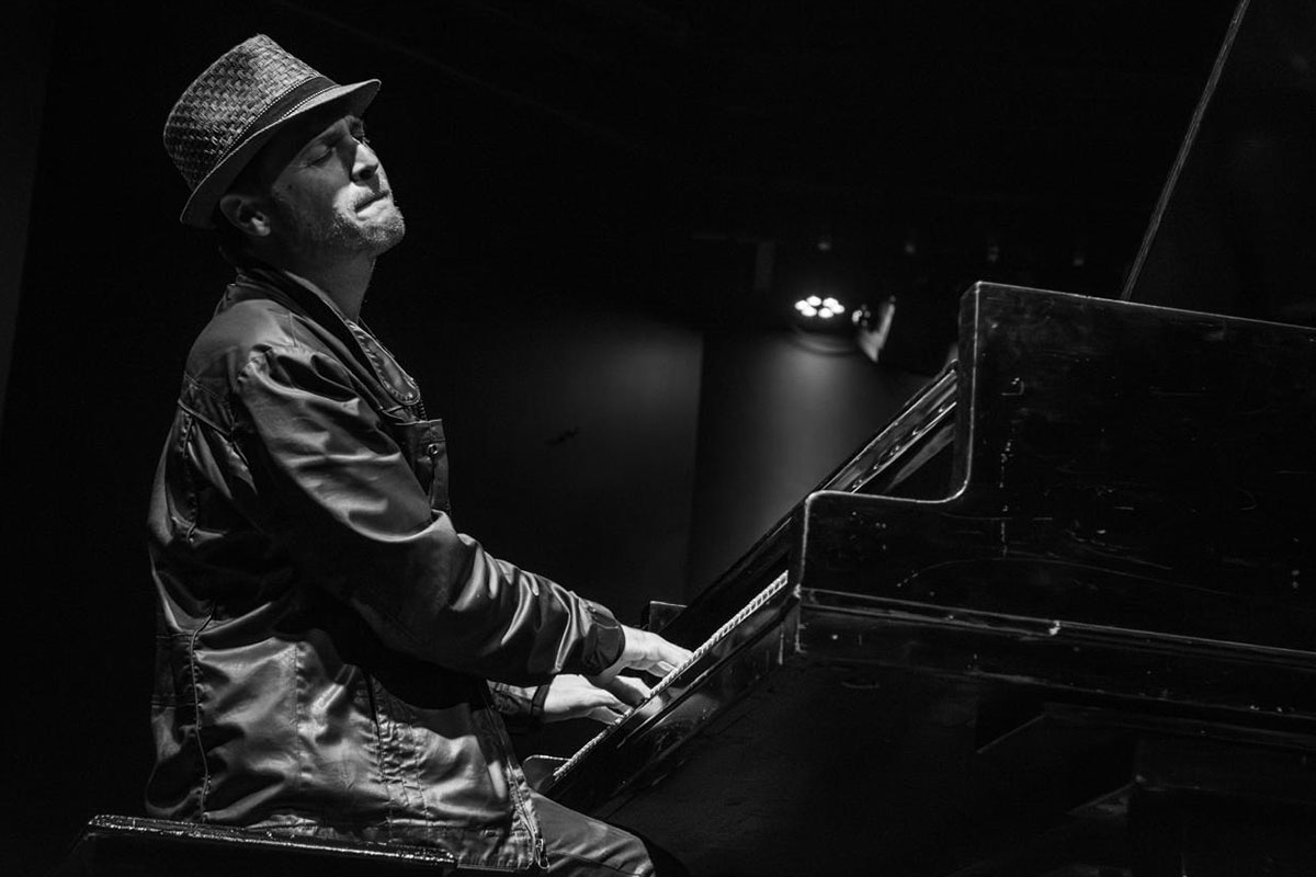CICLO GENERADOR: Andrés Beeuwsaert. Solo set